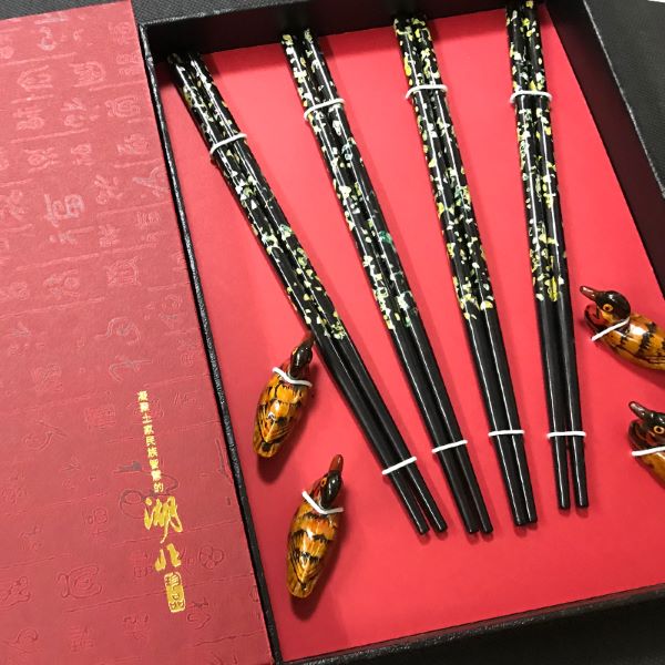 来凤漆筷 传播土家族文化的载体